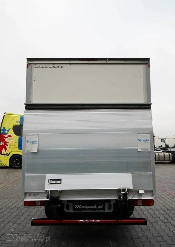 IVECO DAILY 35-160 / KONTENER 4,3 M / WINDA / BLIŹNIAK   DMC: 3500 KG /  2022 