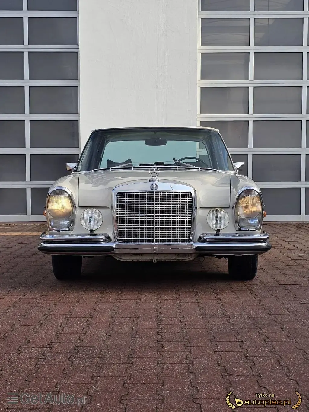 MERCEDES-BENZ 200 2.3 