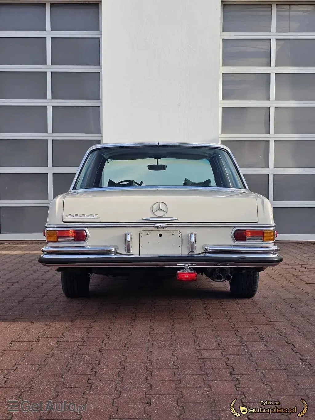 MERCEDES-BENZ 200 2.3 