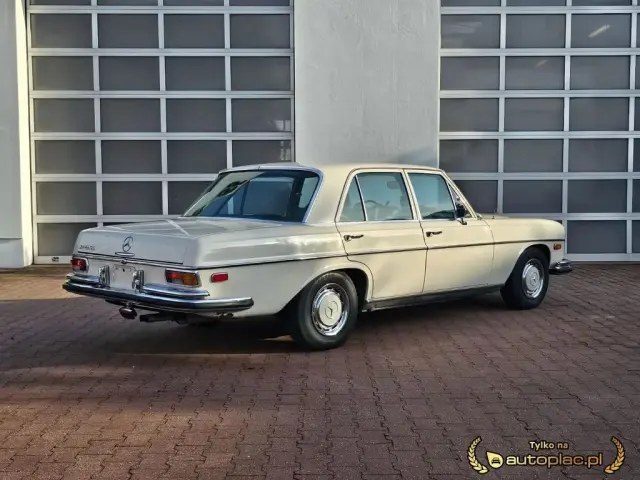 MERCEDES-BENZ 200 2.3 