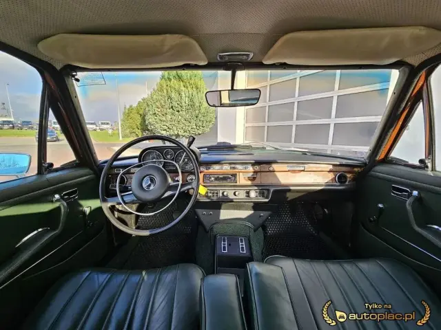 MERCEDES-BENZ 200 2.3 