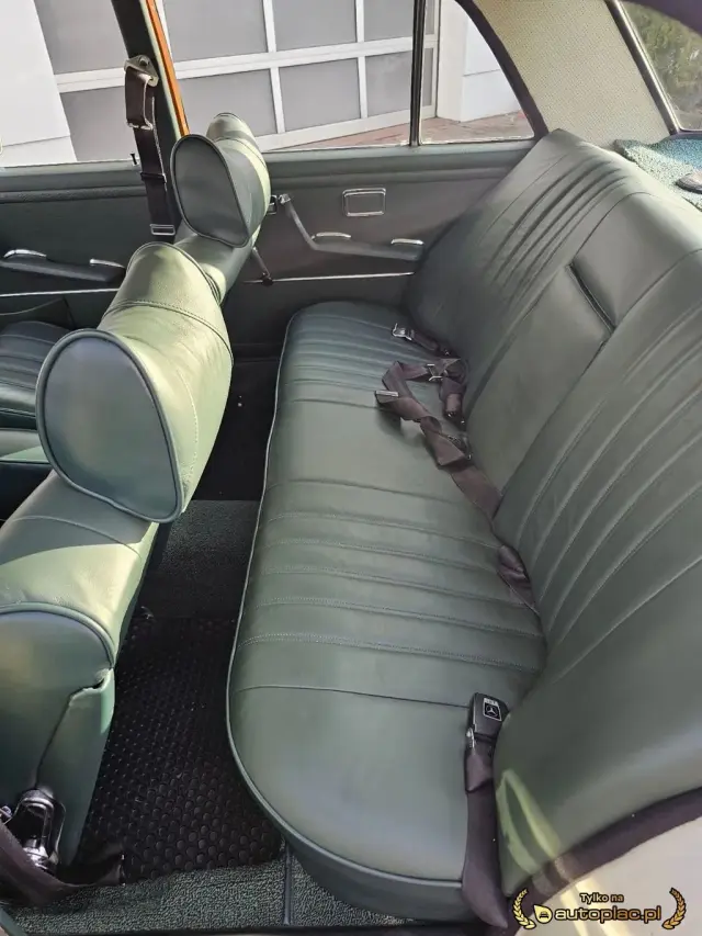 MERCEDES-BENZ 200 2.3 