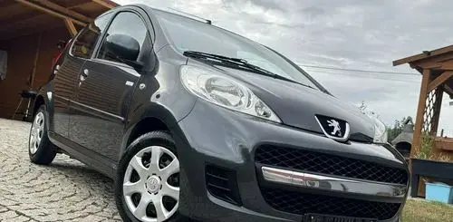 PEUGEOT 107 
