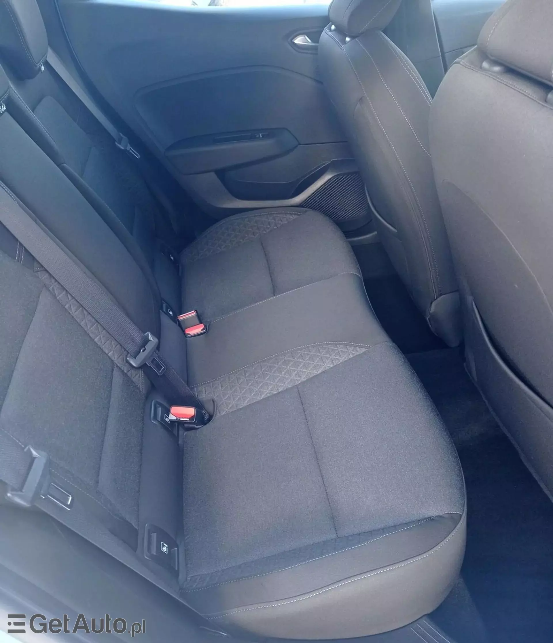 RENAULT Clio 1.0 TCe (100 KM)