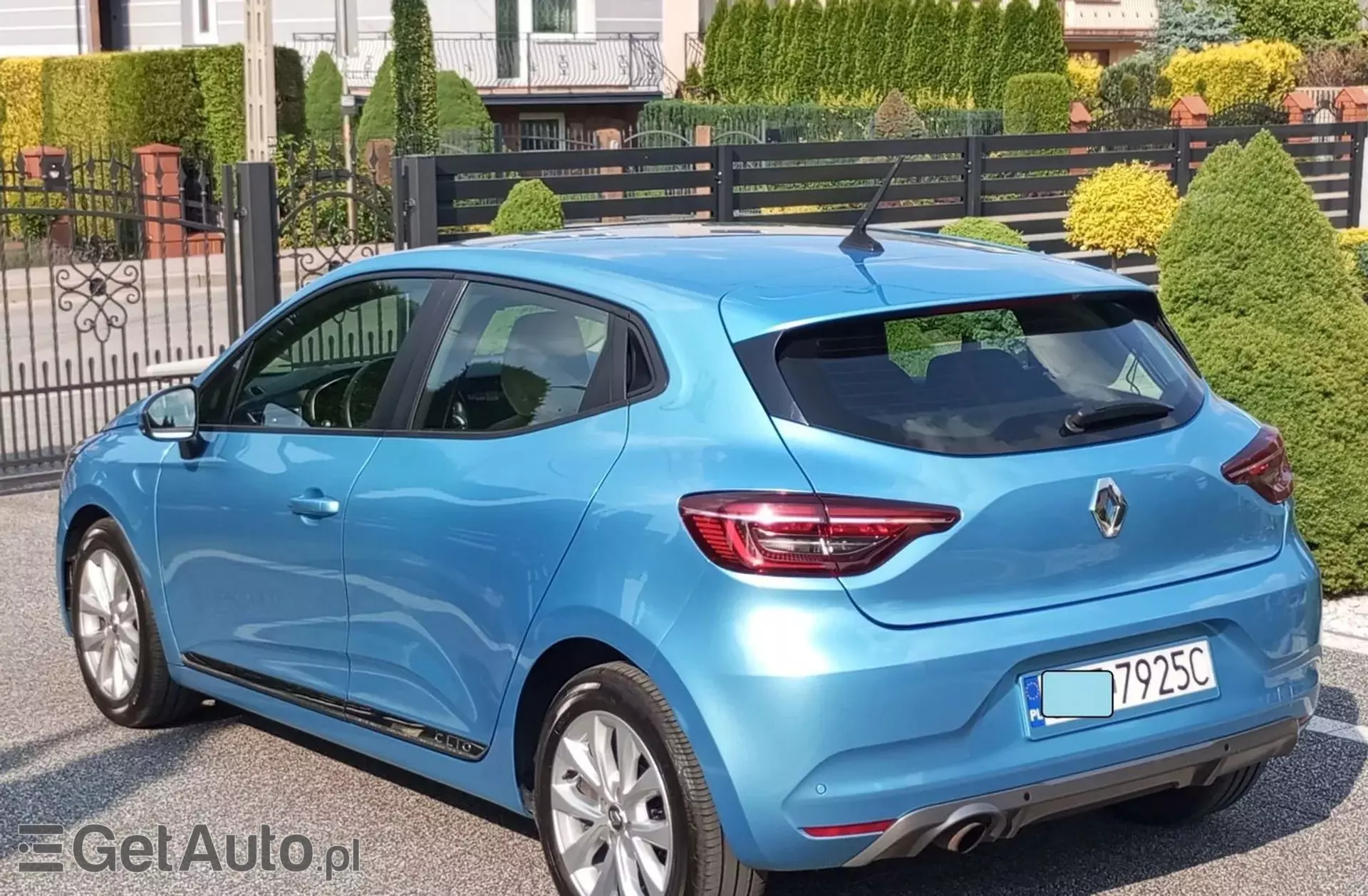 RENAULT Clio 1.0 TCe (100 KM)