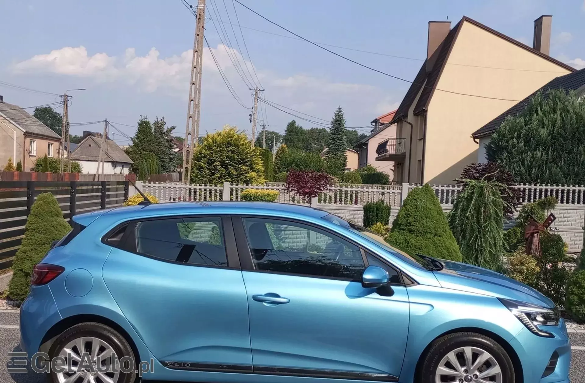 RENAULT Clio 1.0 TCe (100 KM)