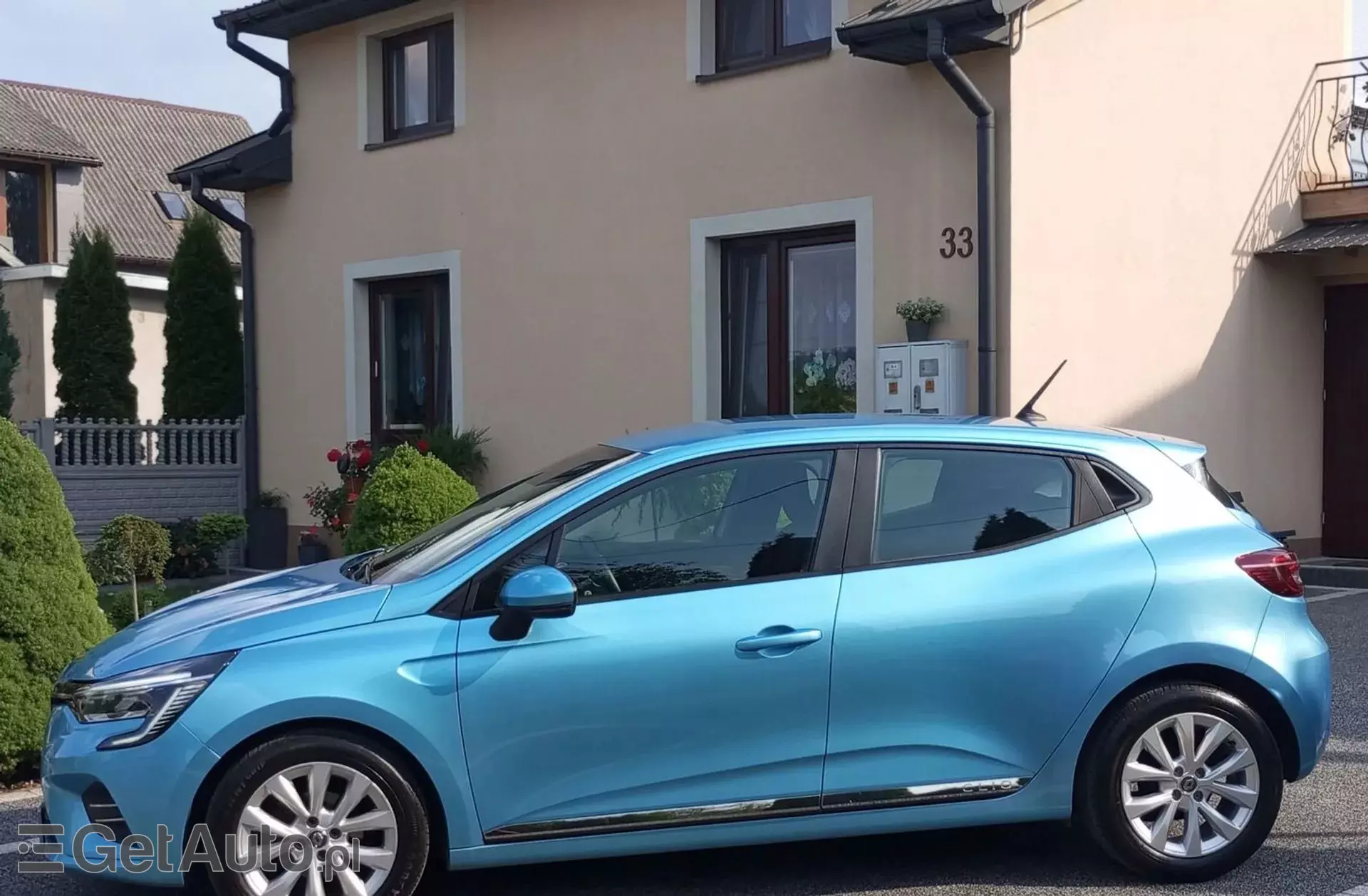 RENAULT Clio 1.0 TCe (100 KM)