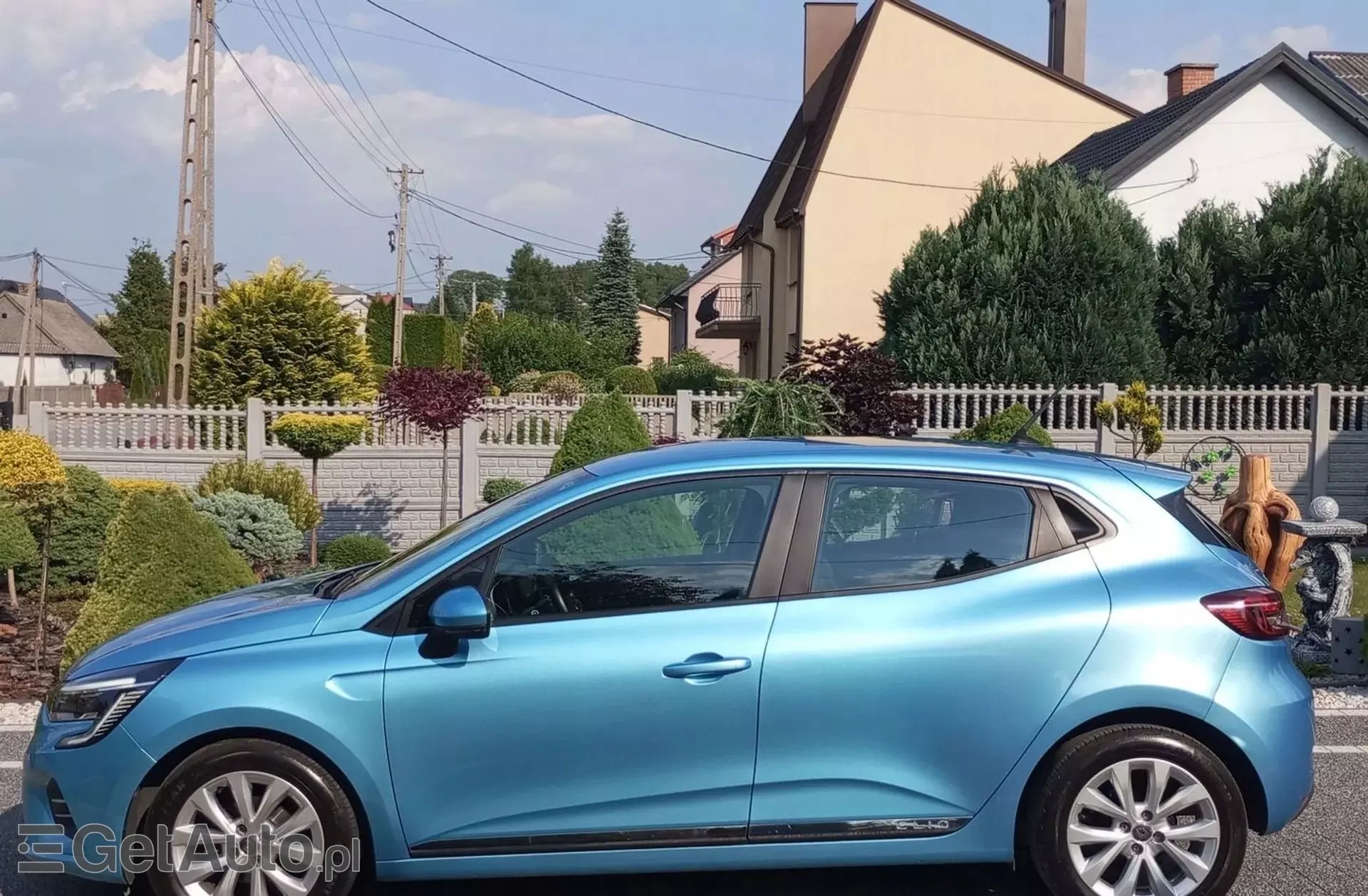 RENAULT Clio 1.0 TCe (100 KM)