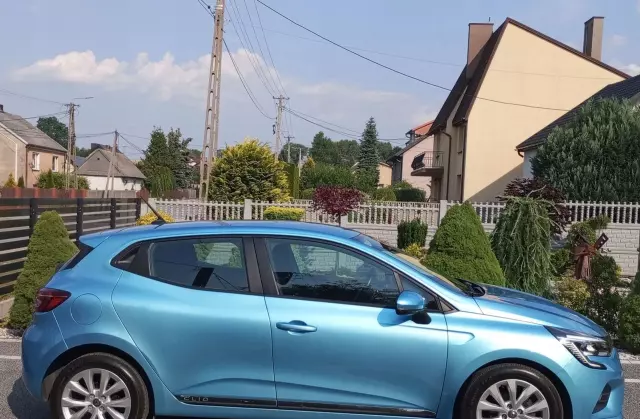 RENAULT Clio 1.0 TCe (100 KM)