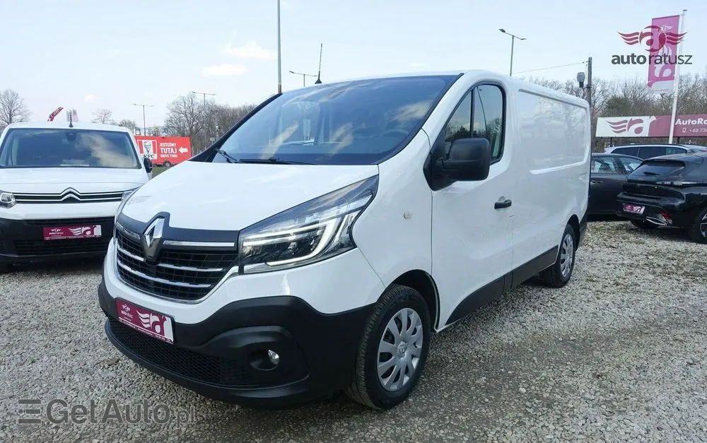 RENAULT Trafic 