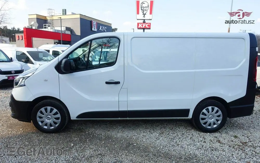 RENAULT Trafic 