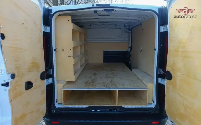 RENAULT Trafic 