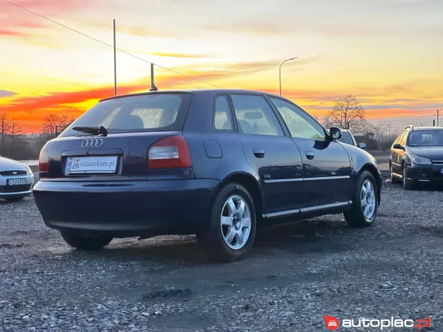 AUDI A3 