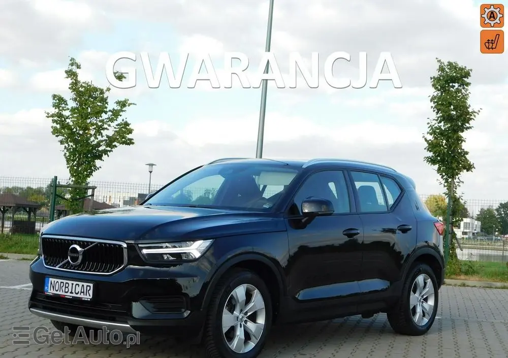 VOLVO XC 40 D3 Momentum Pro