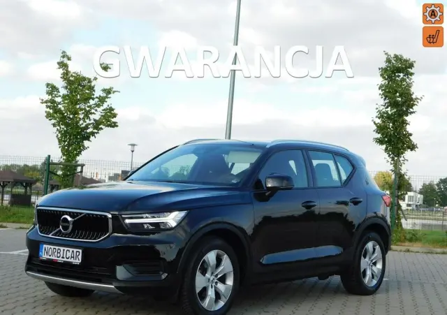 VOLVO XC 40 D3 Momentum Pro