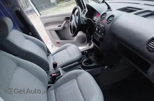 VOLKSWAGEN Caddy 