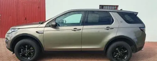 LAND ROVER Discovery 