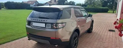 LAND ROVER Discovery 