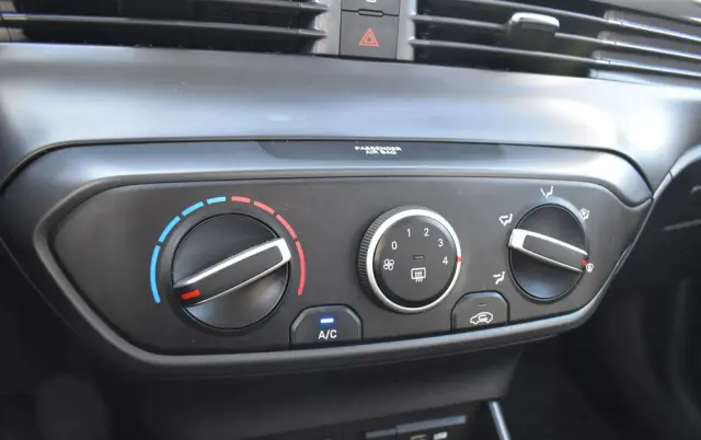 HYUNDAI I20 1.0 T-GDI Pure