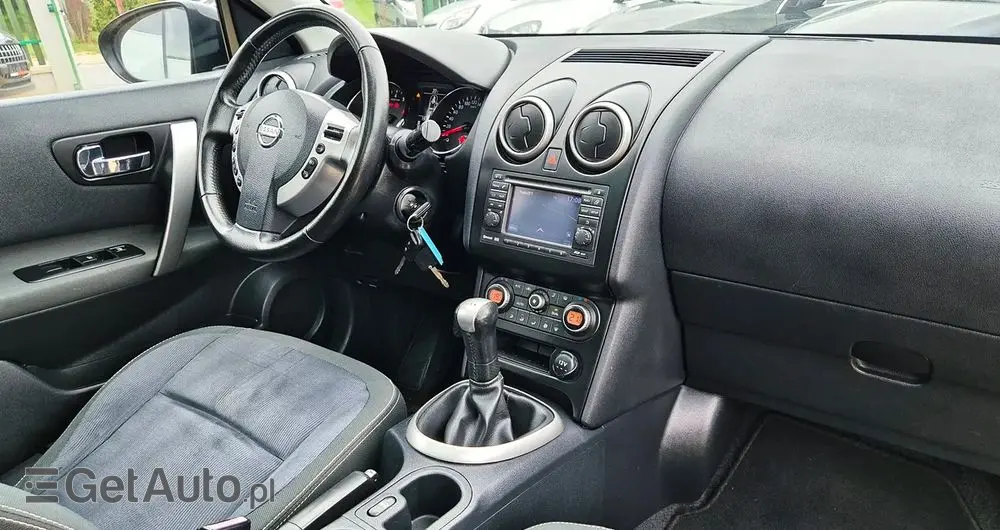 NISSAN Qashqai+2 1.6 Tekna