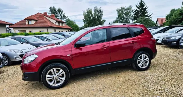 NISSAN Qashqai+2 1.6 Tekna