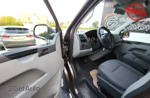 VOLKSWAGEN TRANSPORTER 