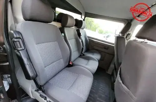 VOLKSWAGEN TRANSPORTER 