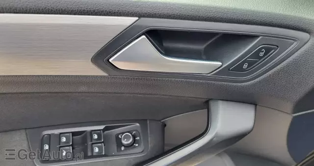 VOLKSWAGEN Touran 1.6 TDI BMT Trendline
