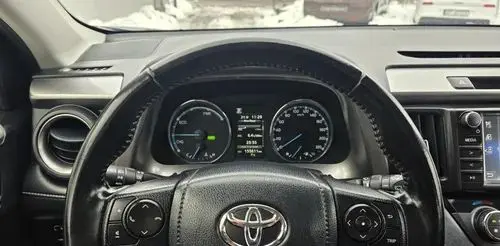 TOYOTA Rav 4 