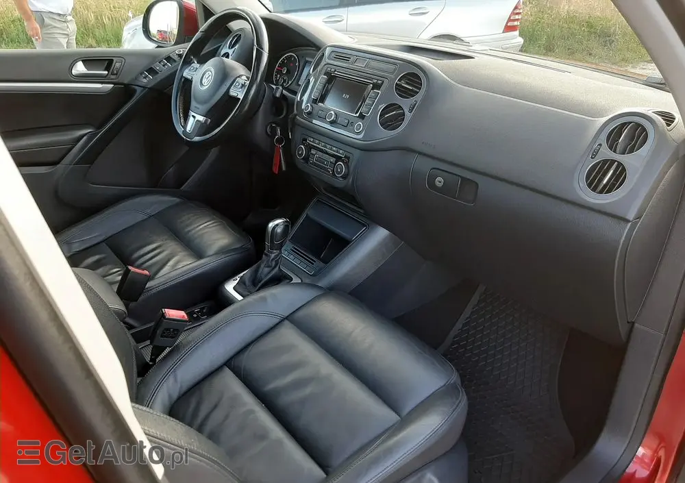 VOLKSWAGEN Tiguan 2.0 TDI DPF 4Motion BlueMotion Technology DSG Exclusive