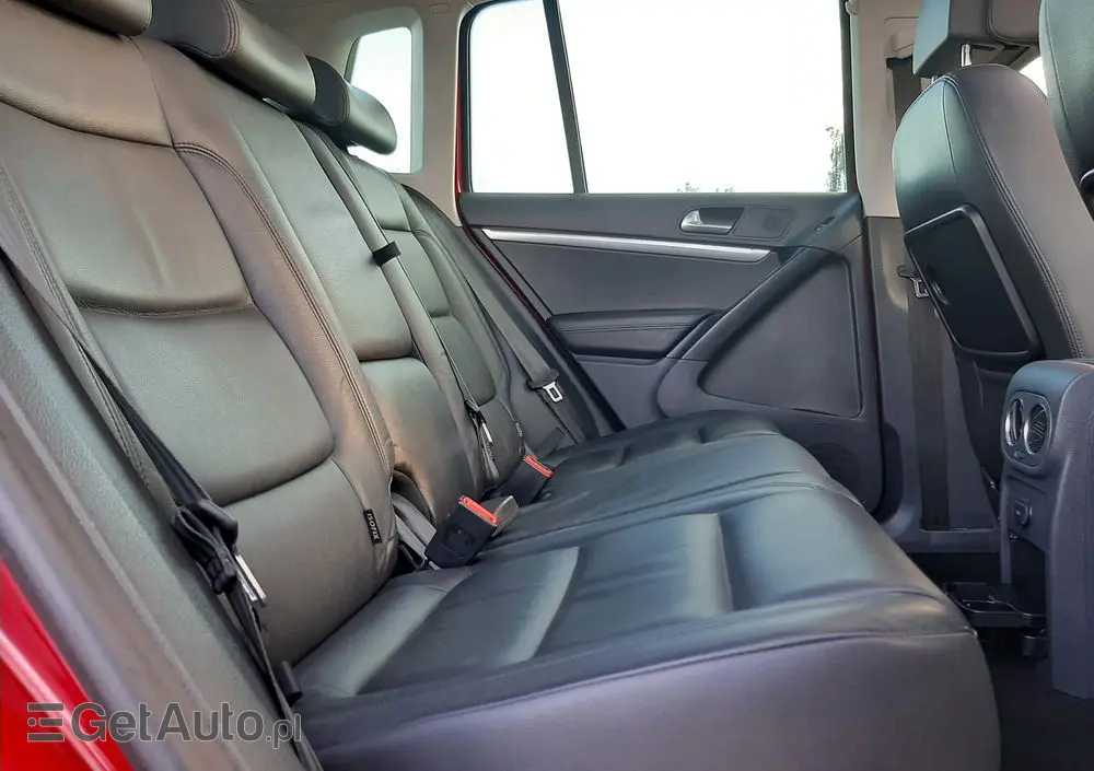 VOLKSWAGEN Tiguan 2.0 TDI DPF 4Motion BlueMotion Technology DSG Exclusive