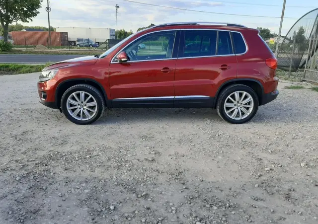 VOLKSWAGEN Tiguan 2.0 TDI DPF 4Motion BlueMotion Technology DSG Exclusive