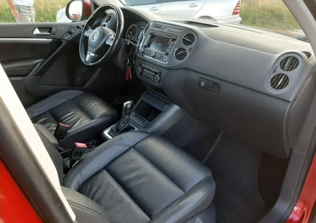 VOLKSWAGEN Tiguan 2.0 TDI DPF 4Motion BlueMotion Technology DSG Exclusive