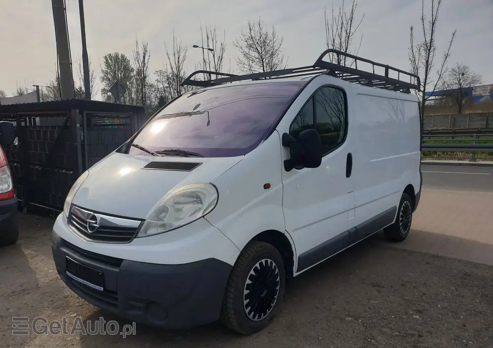 OPEL Vivaro 