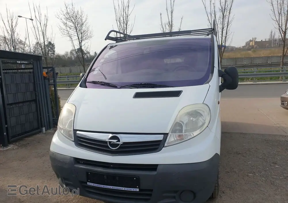 OPEL Vivaro 