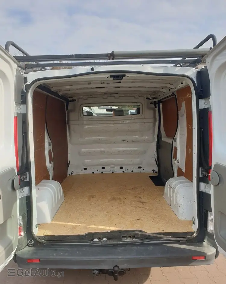 OPEL Vivaro 
