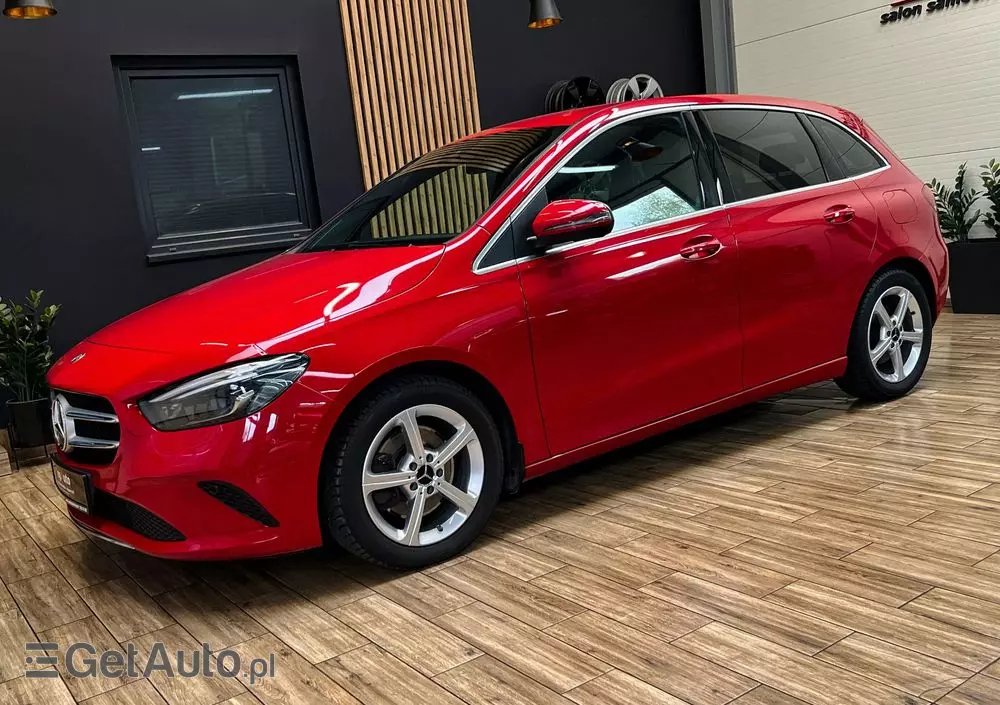 MERCEDES-BENZ Klasa B 220 d 8G-DCT