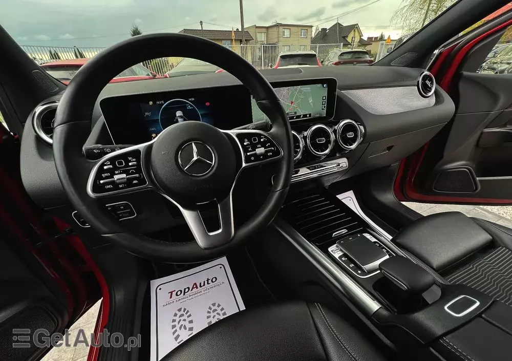 MERCEDES-BENZ Klasa B 220 d 8G-DCT