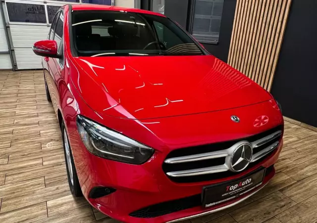 MERCEDES-BENZ Klasa B 220 d 8G-DCT