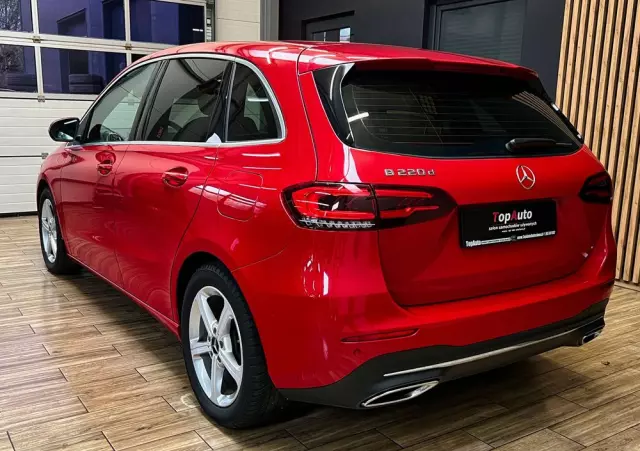 MERCEDES-BENZ Klasa B 220 d 8G-DCT