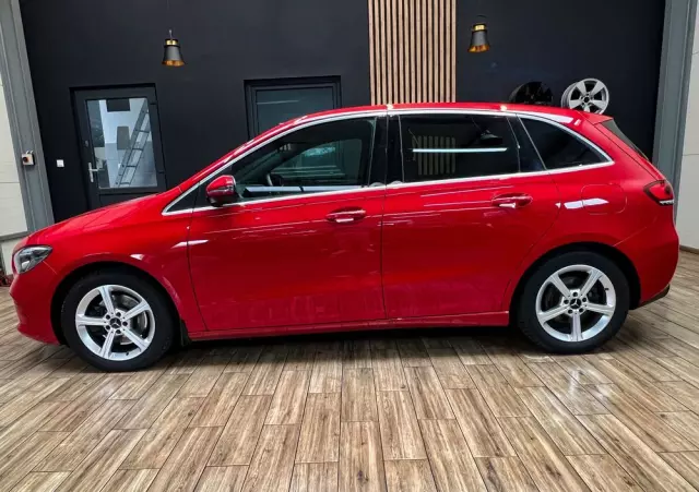 MERCEDES-BENZ Klasa B 220 d 8G-DCT