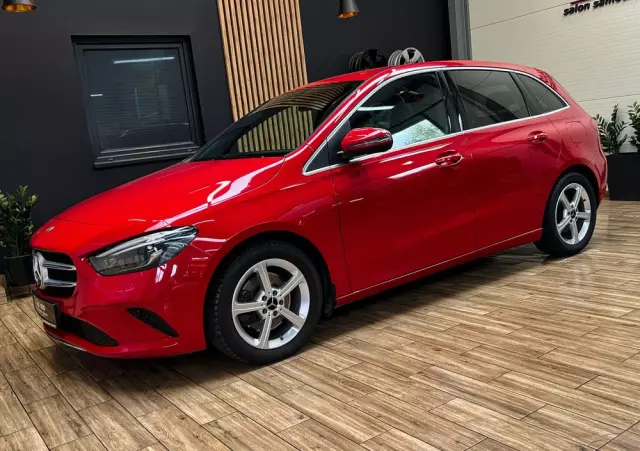 MERCEDES-BENZ Klasa B 220 d 8G-DCT