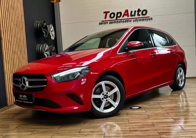 MERCEDES-BENZ Klasa B 220 d 8G-DCT