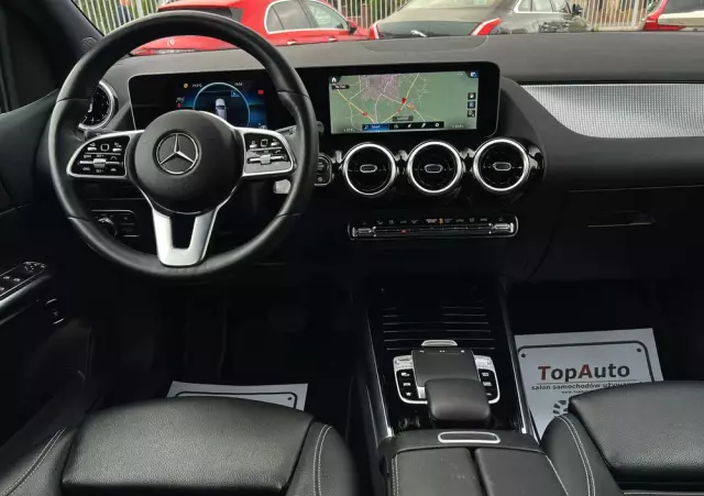 MERCEDES-BENZ Klasa B 220 d 8G-DCT