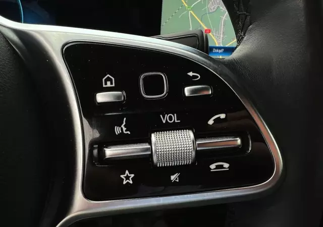 MERCEDES-BENZ Klasa B 220 d 8G-DCT