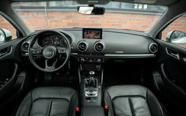 AUDI A3 Limousine 2.0 TDI sport