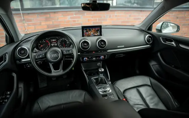 AUDI A3 Limousine 2.0 TDI sport