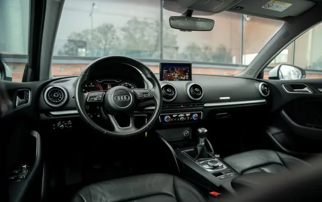 AUDI A3 Limousine 2.0 TDI sport