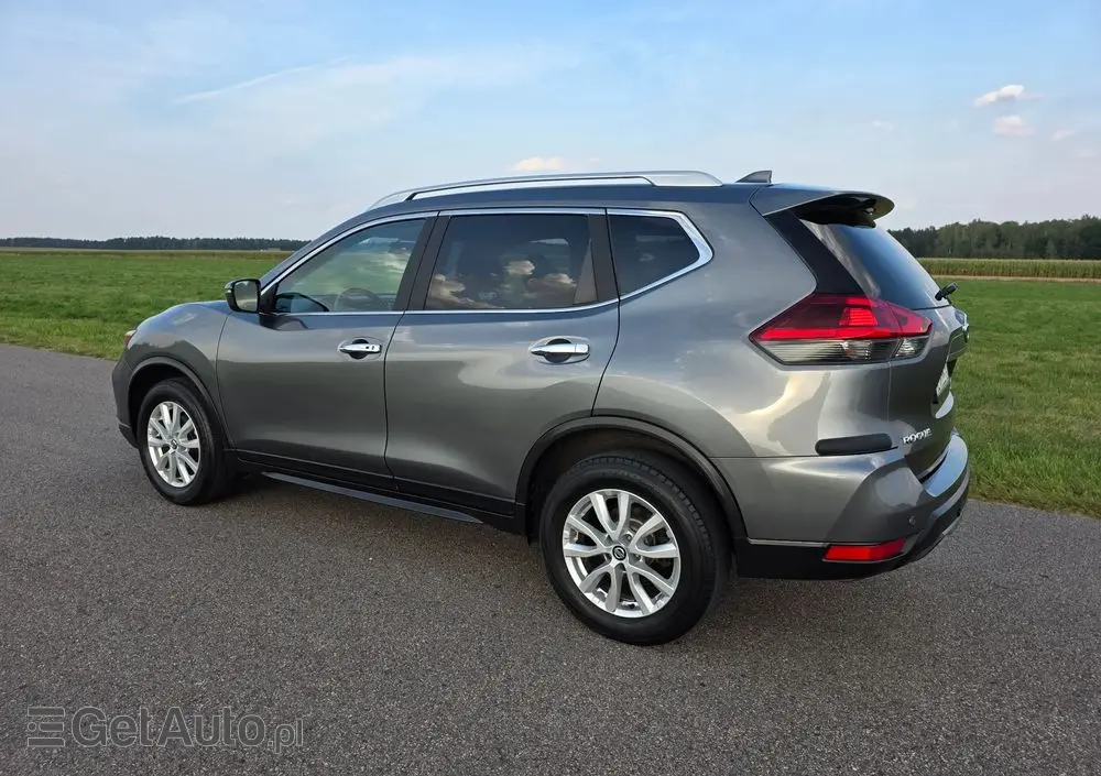 NISSAN Rogue 