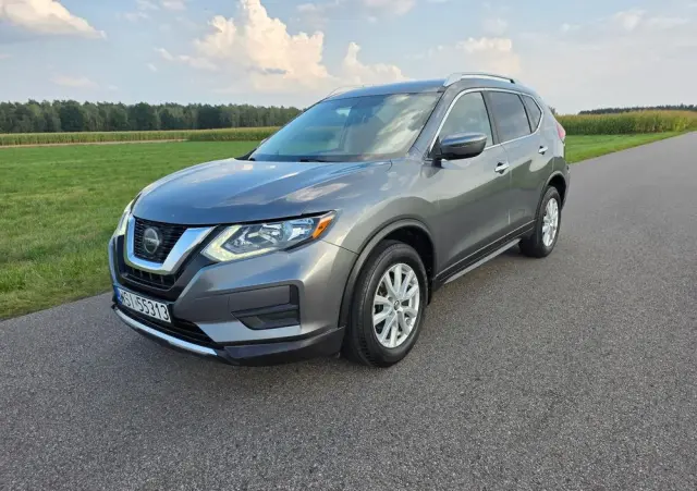 NISSAN Rogue 